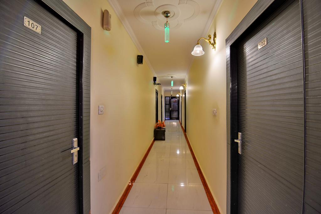 Hotel New Mg Residency Amritszár Kültér fotó