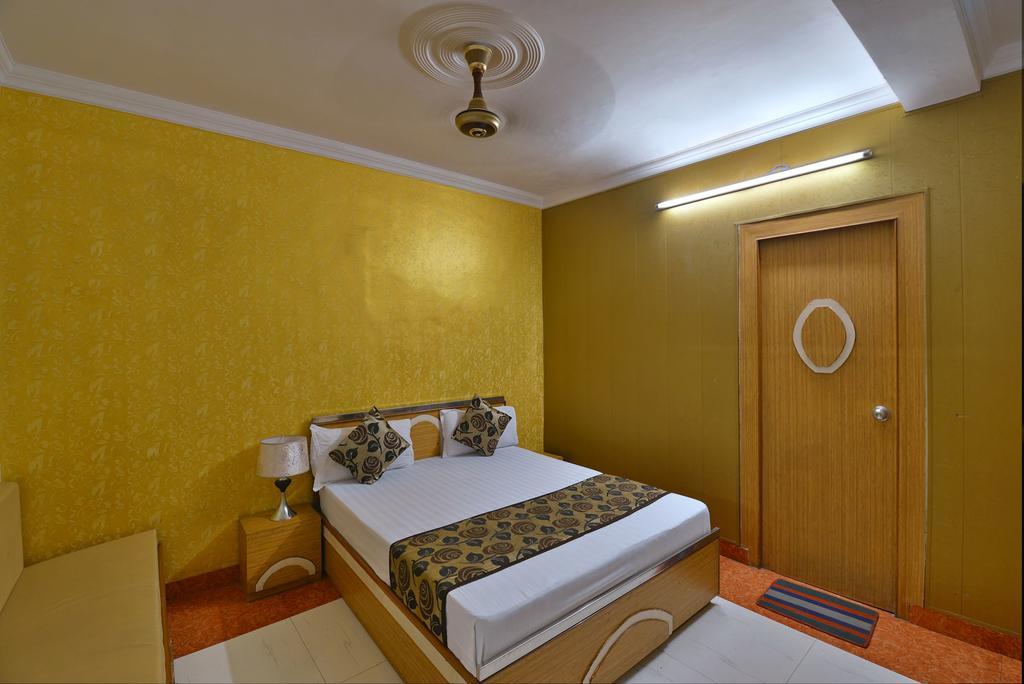 Hotel New Mg Residency Amritszár Kültér fotó